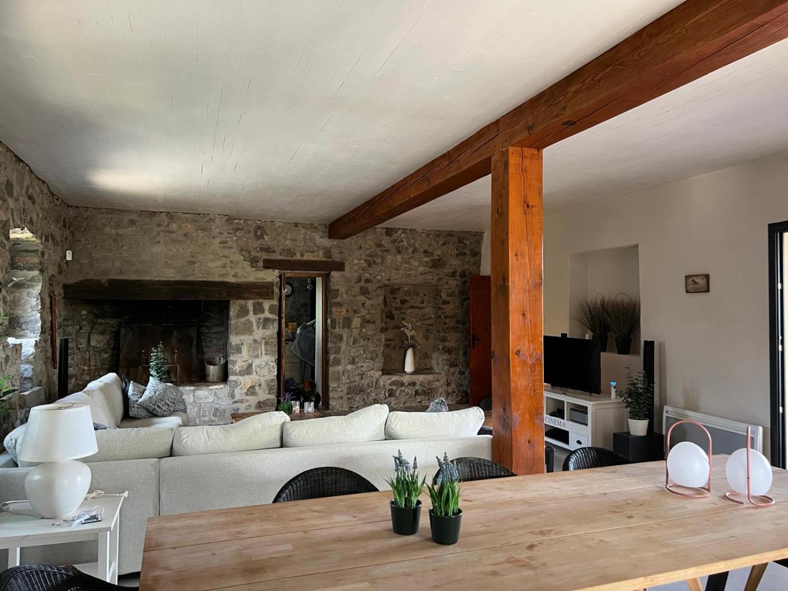 Luxurious Family House With Pool In Ardeche. Villa Les Vans Dış mekan fotoğraf